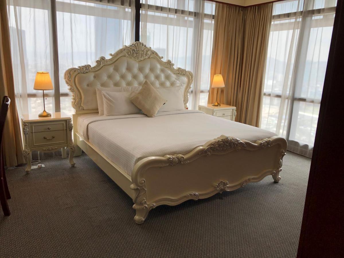 Apartment Serviced @ Times Square