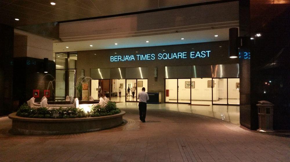 Serviced @ Times Square Apartment *