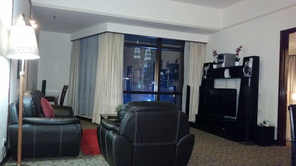 Serviced @ Times Square Apartment *