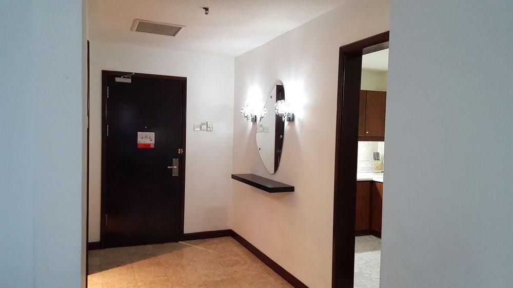 Serviced @ Times Square Apartment *