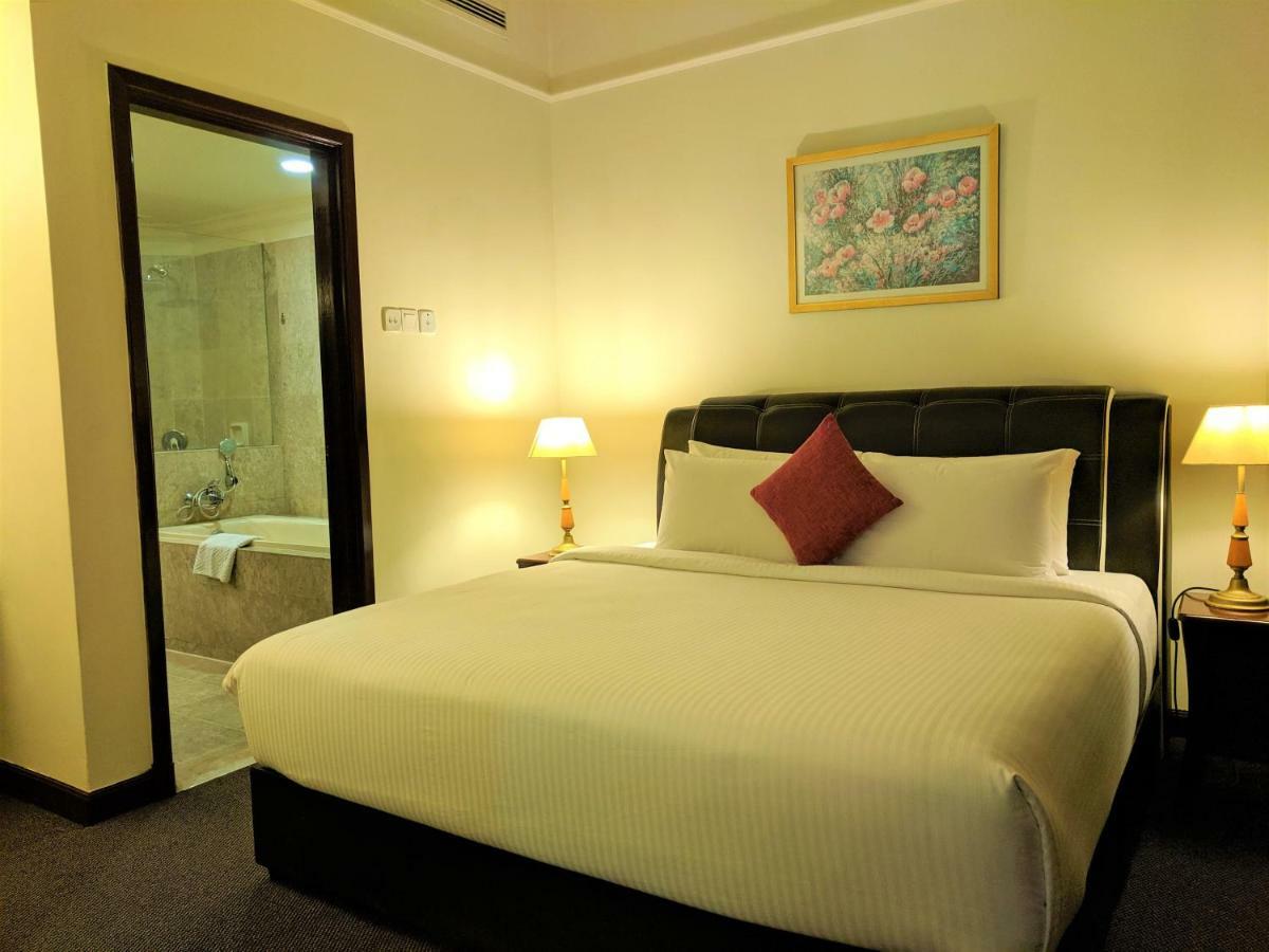 Apartment Serviced @ Times Square
